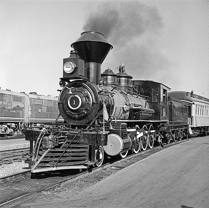 The ‘Cyrus K. Holliday’ commemorative locomotive. The ‘Cyrus K. Holliday’ commemorative locomotive.