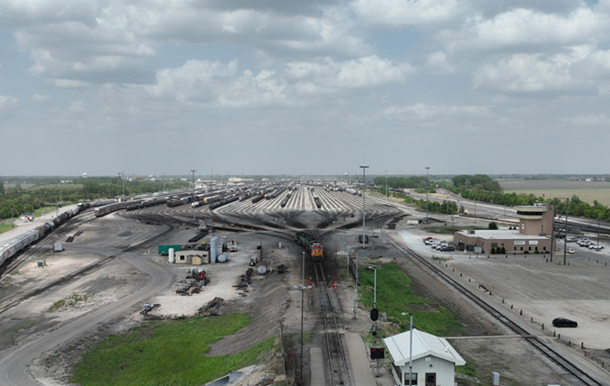 The Galesburg hump crest