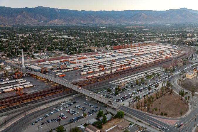 Aerial view of BNSF’s San Bernardino Intermodal Facility Aerial view of BNSF’s San Bernardino Intermodal Facility